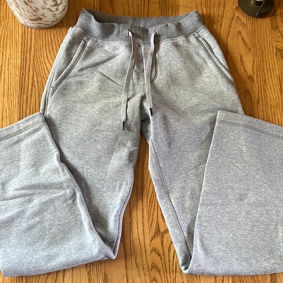 lululemon athletica Other - Lululemon sweatpants small mens
